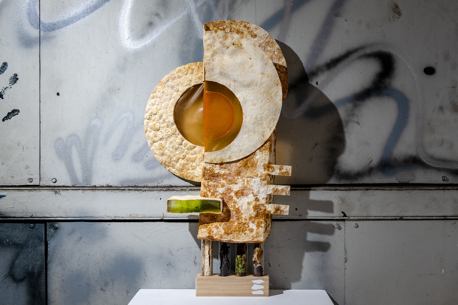 03 VDW25_Art Connections_exhibition_An edible mission_Andrea Brittnek_Kata Lagzi_Photo by CH Attila Kovacs 2025 - 1500x1000px.jpg