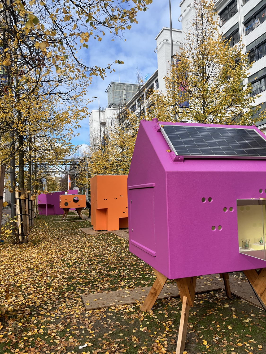 05 DDW25 Klokgebouw Outside_An edible mission_Fusion of Materials_Andrea Brittnek_Kata Lagzi_2025 - 1125x1500px.jpg